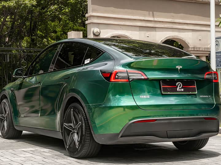 Tesla Model Y, 2022 — фото 6 из 9