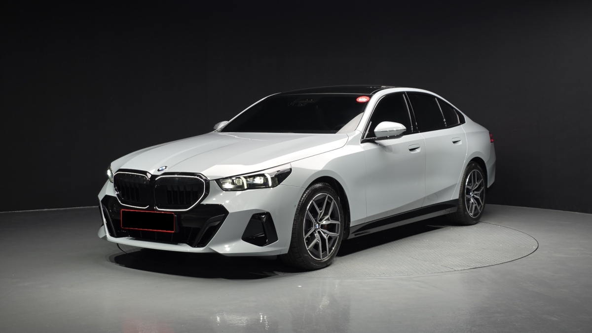 BMW 5 Series, 2025 — купить в Санкт-Петербурге под ключ