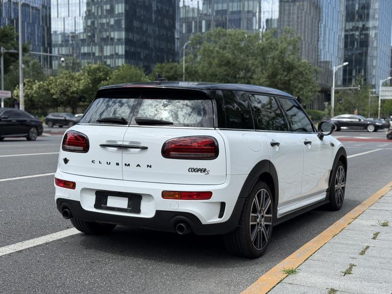 Mini Clubman, 2024 — фото 6 из 12