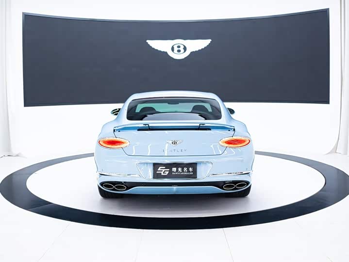 Bentley Continental GT, 2023 — фото 5 из 9