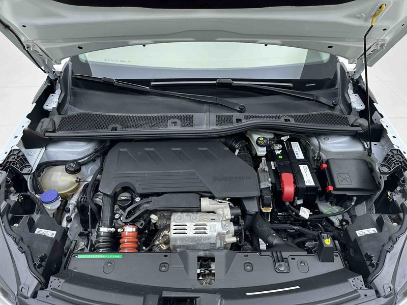 Peugeot 2008, 2022 — фото 8 из 12