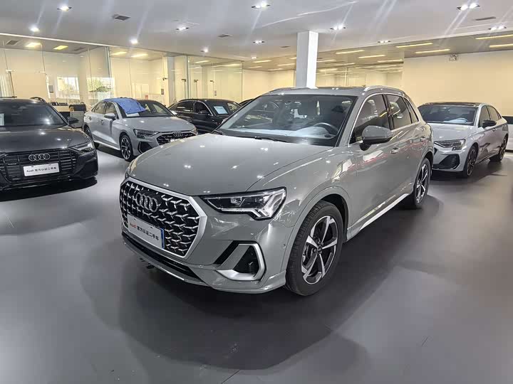Audi Q3, 2025 — купить в Саранске под ключ