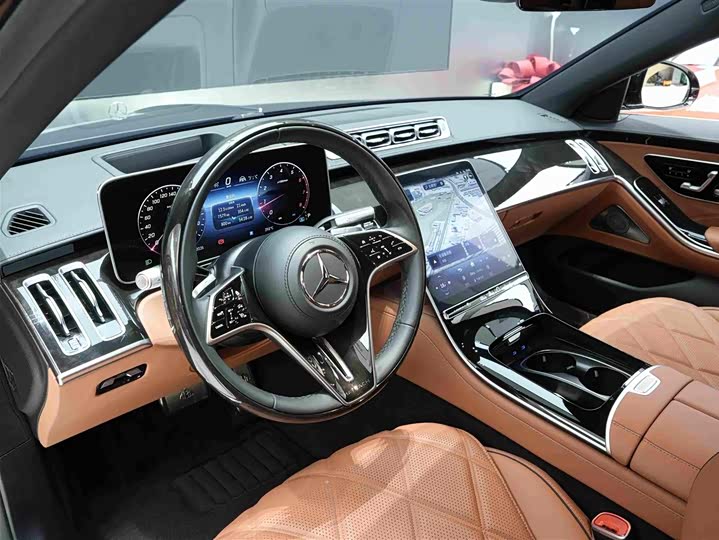 Mercedes-Benz Maybach S-Class, 2024 — фото 7 из 9