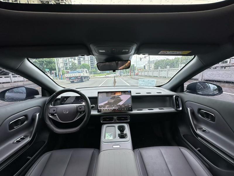Leapmotor Lafa5, 2026 — фото 7 из 10