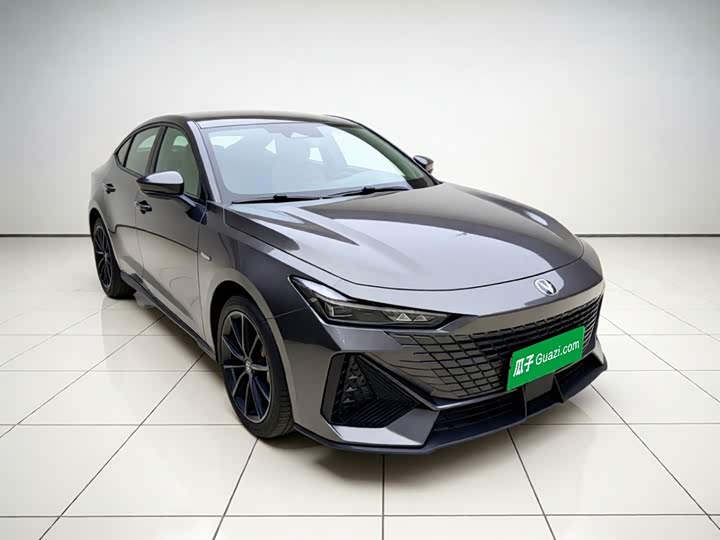 Changan UNI-V Hybrid, 2022 — фото 3 из 9