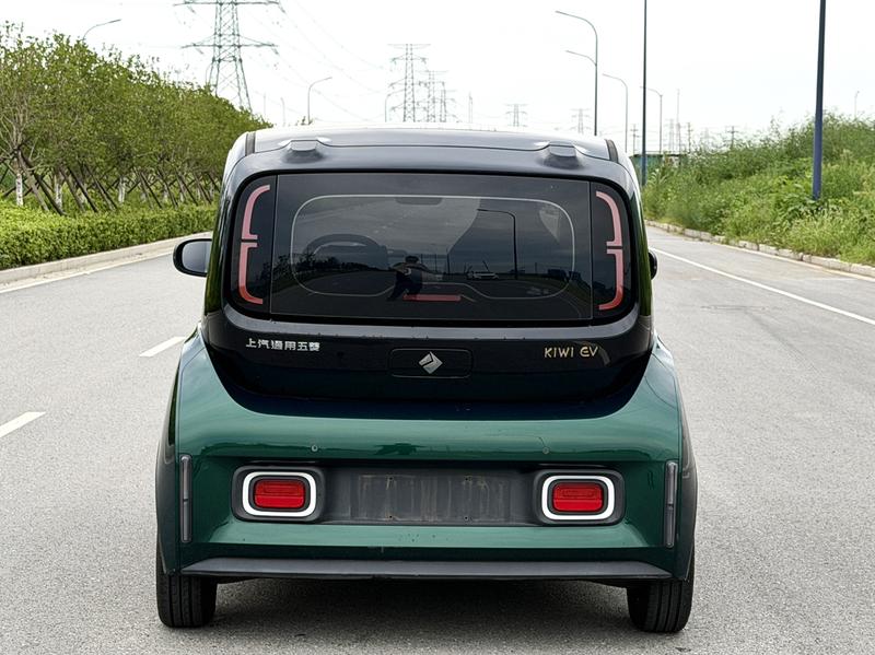 Baojun KiWi EV, 2021 — фото 5 из 9