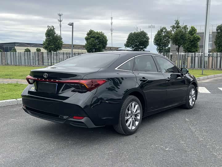 Toyota Avalon, 2024 — фото 6 из 9