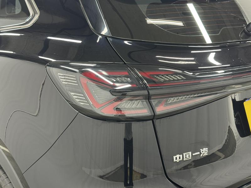 Hongqi HS5, 2025 — фото 10 из 12