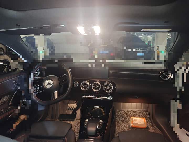 Mercedes-Benz A-Class, 2024 — фото 5 из 9