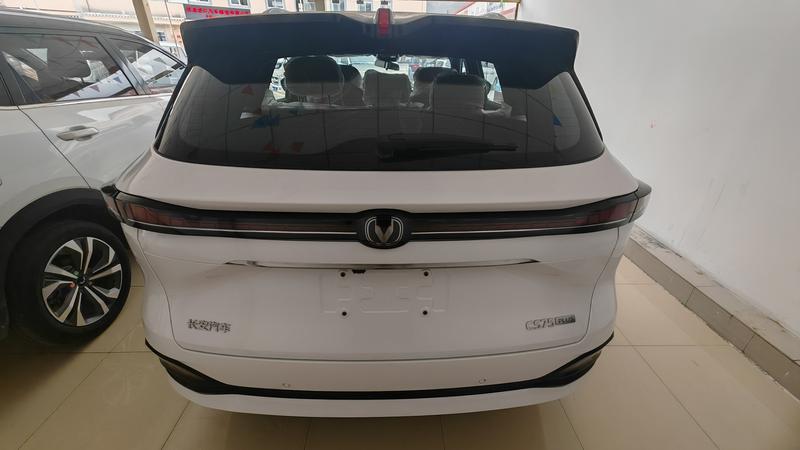 Changan CS75 Plus, 2025 — фото 5 из 12