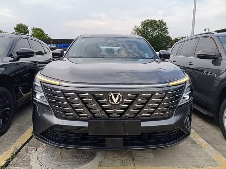 Changan CS75 Plus, 2024 — фото 3 из 9