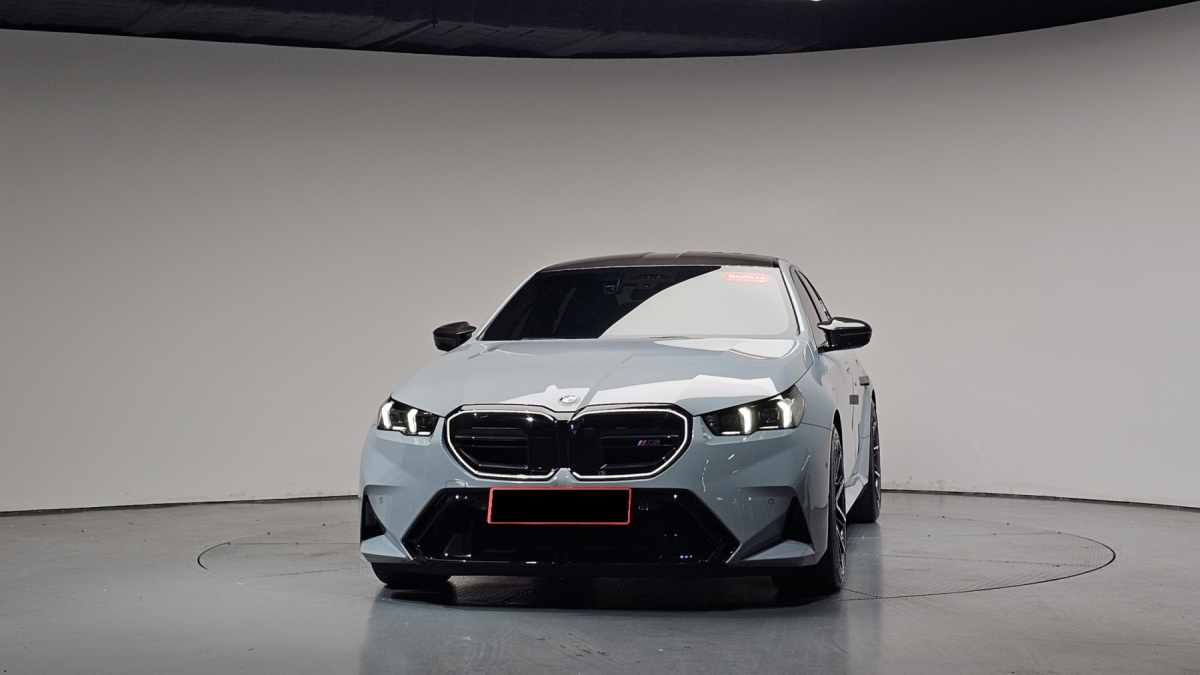 BMW M5, 2024 — фото 3 из 12