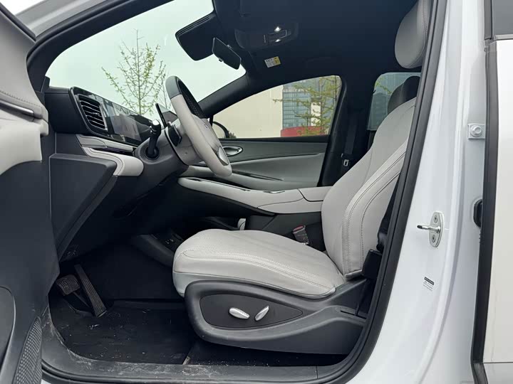BYD Sea Lion 06 Hybrid/EV, 2025 — фото 4 из 9