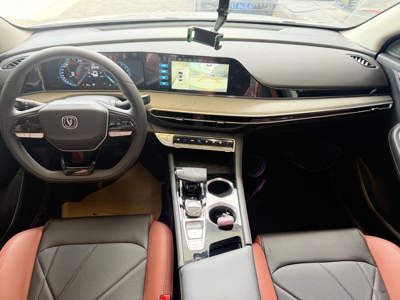 Changan Eado Plus, 2024 — фото 7 из 11