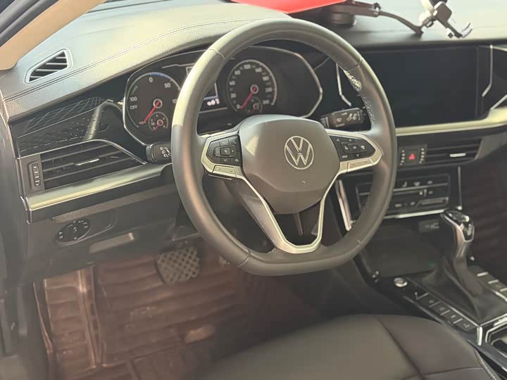 Volkswagen Passat Hybrid, 2022 — фото 4 из 9