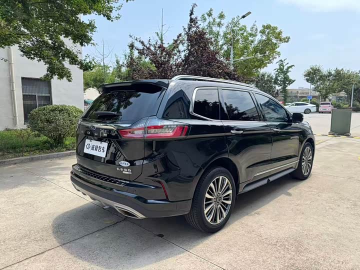 Ford Edge, 2021 — фото 8 из 9