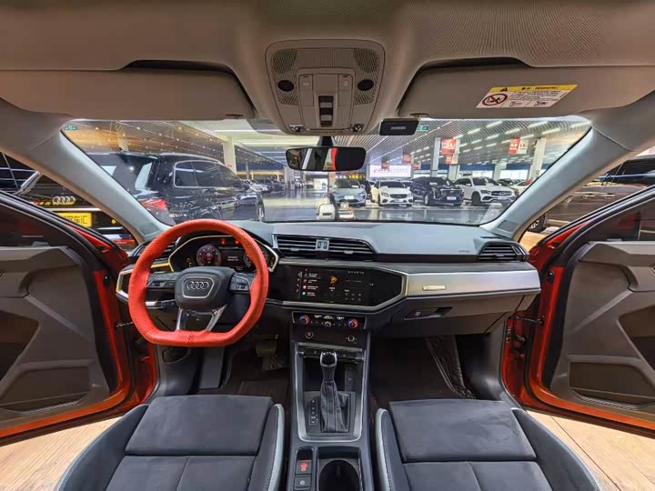 Audi Q3, 2023 — фото 9 из 9