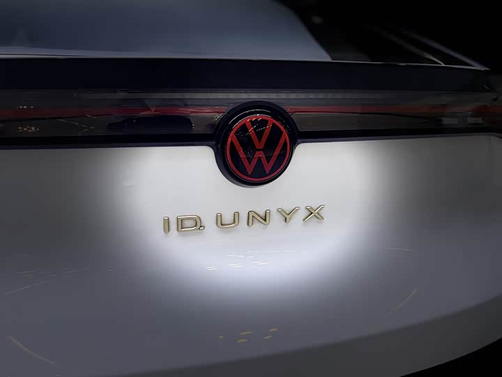 Volkswagen ID.Unyx 06, 2024 — фото 8 из 9