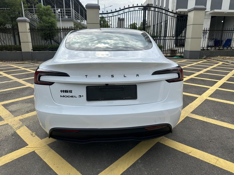 Tesla Model 3, 2025 — фото 5 из 10
