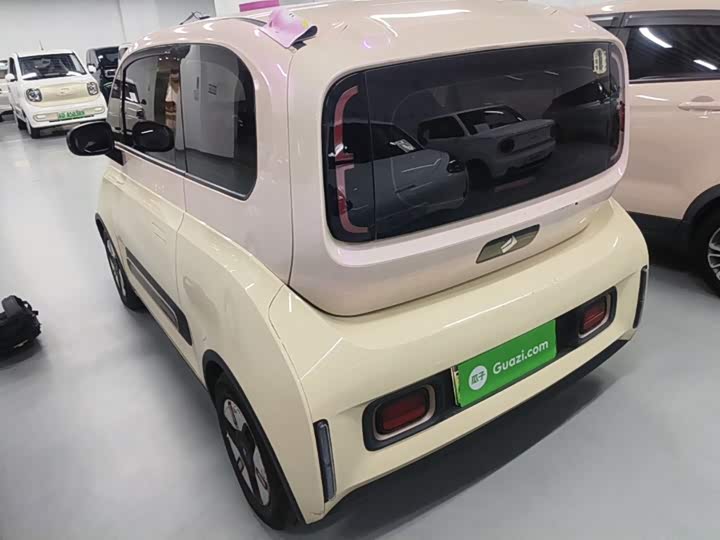 Baojun KiWi EV, 2023 — фото 5 из 9