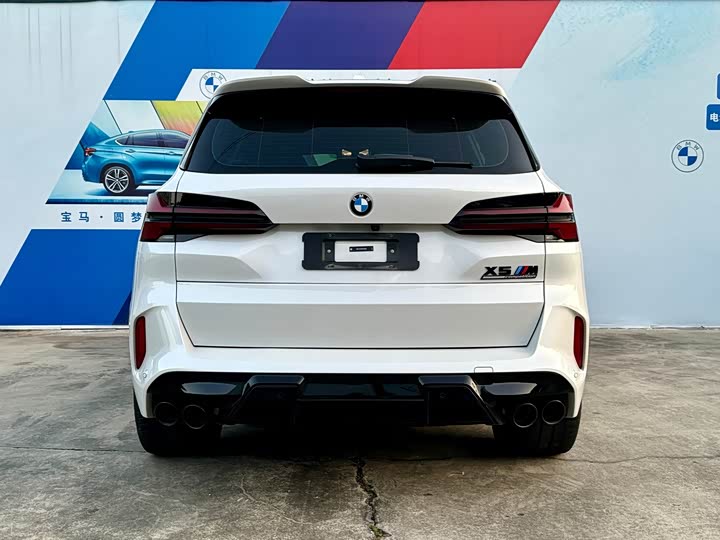 BMW X5 M, 2025 — фото 6 из 9