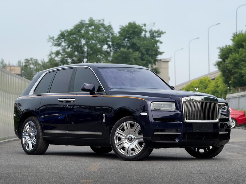 Rolls-Royce Cullinan, 2023 — фото 3 из 12