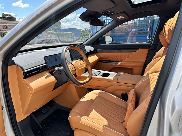 Dongfeng Yipai eπ 008, 2024 — фото 4 из 9
