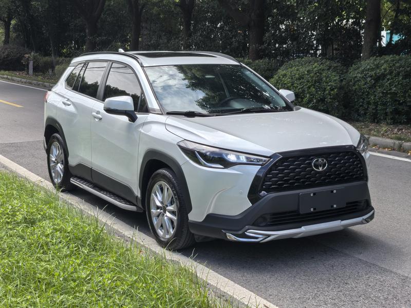 Toyota Corolla Cross, 2024 — фото 3 из 12