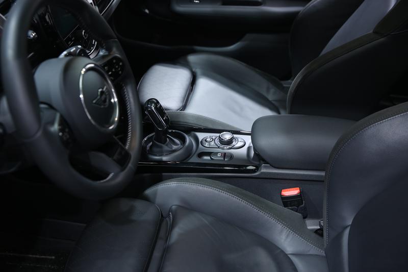Mini Clubman, 2022 — фото 12 из 12