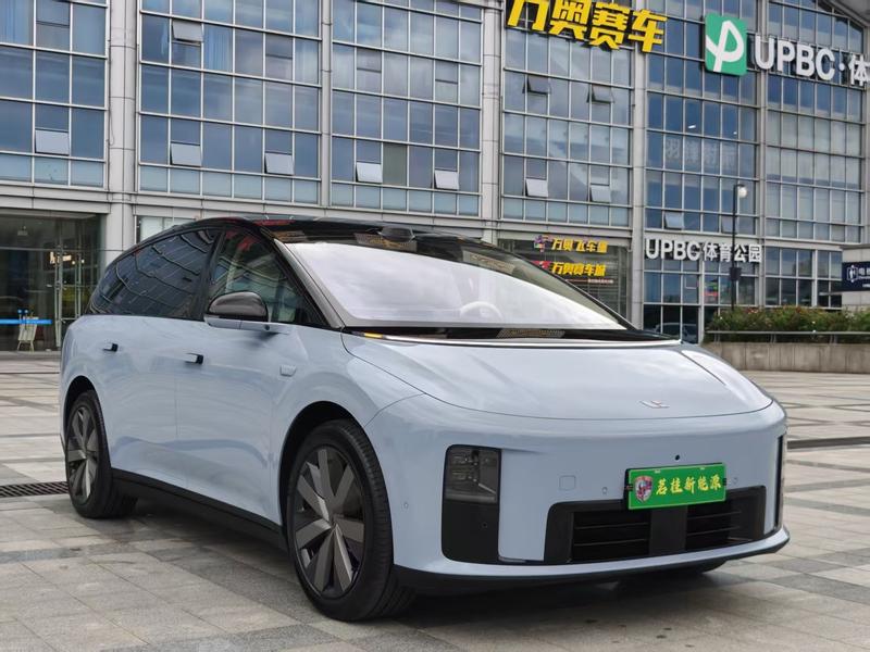 LiXiang i8, 2025 — фото 3 из 12