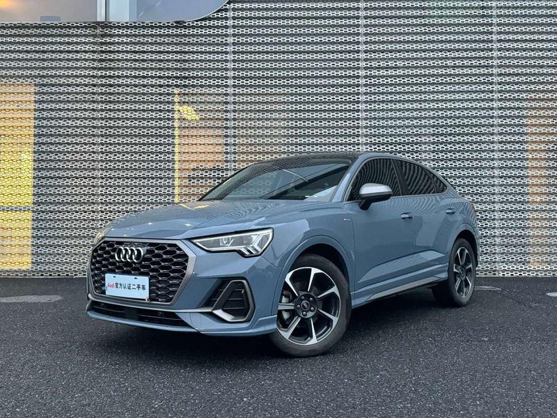 Audi Q3 Sportback, 2022 — купить в Москве под ключ