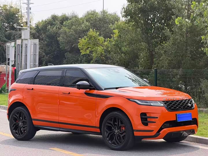 Land Rover Range Rover Evoque L, 2023 — фото 3 из 9