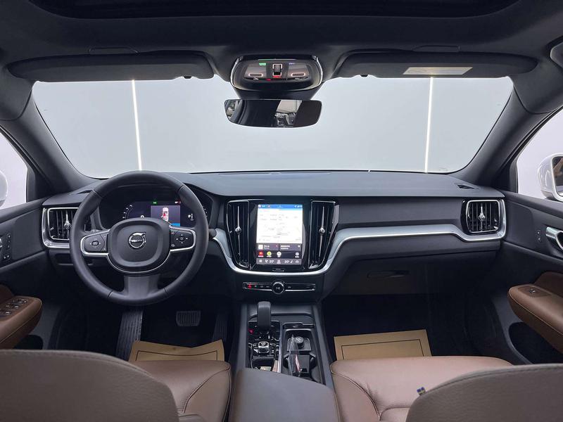Volvo S60, 2025 — фото 11 из 12