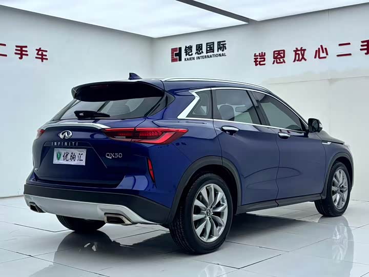 Infiniti QX50, 2022 — фото 6 из 9