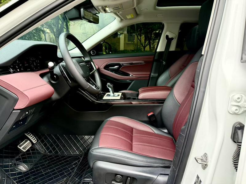 Land Rover Range Rover Evoque L, 2022 — фото 8 из 9