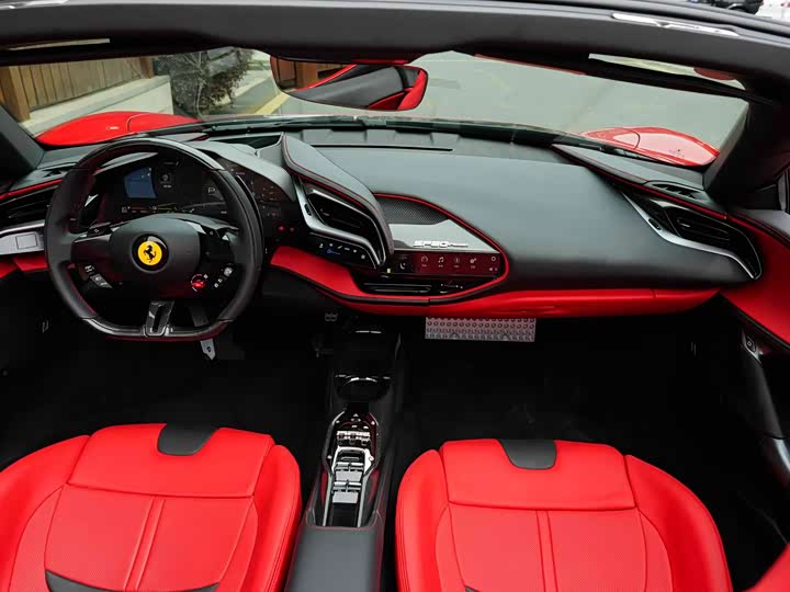 Ferrari SF90, 2024 — фото 9 из 9