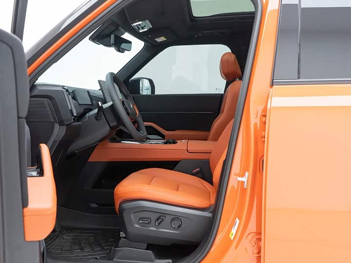 Ford Bronco Hybrid/EV, 2025 — фото 9 из 9