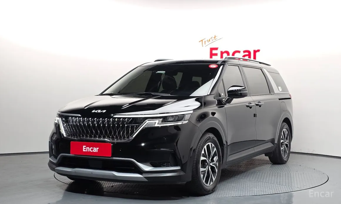 Kia Carnival, 2023 — купить в Перми под ключ