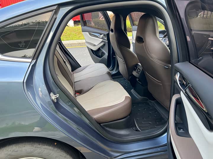 BYD Qin Plus, 2024 — фото 9 из 9