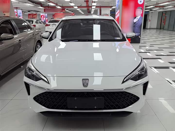 Roewe i5, 2023 — фото 3 из 9