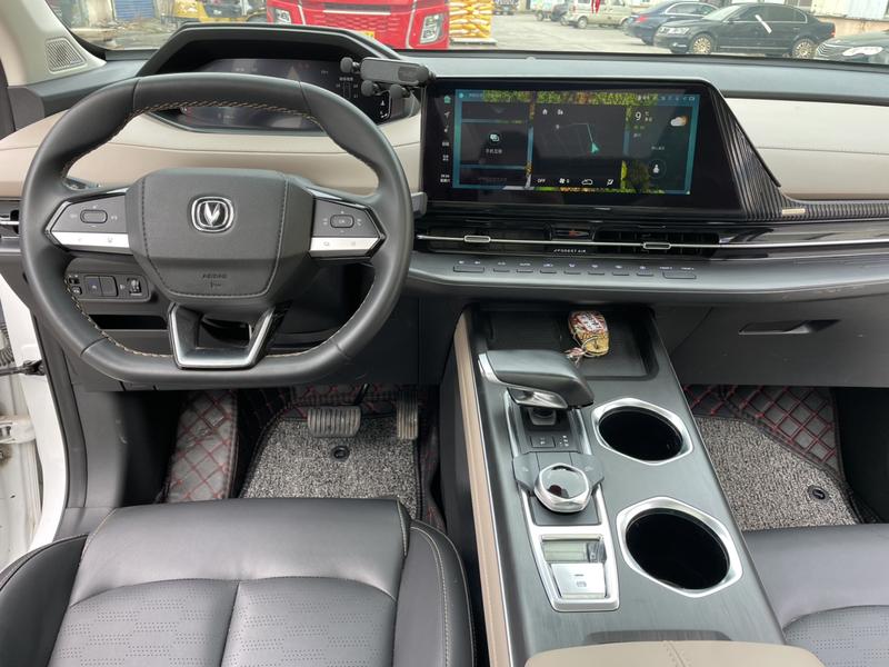 Changan CS55 Plus, 2022 — фото 9 из 12
