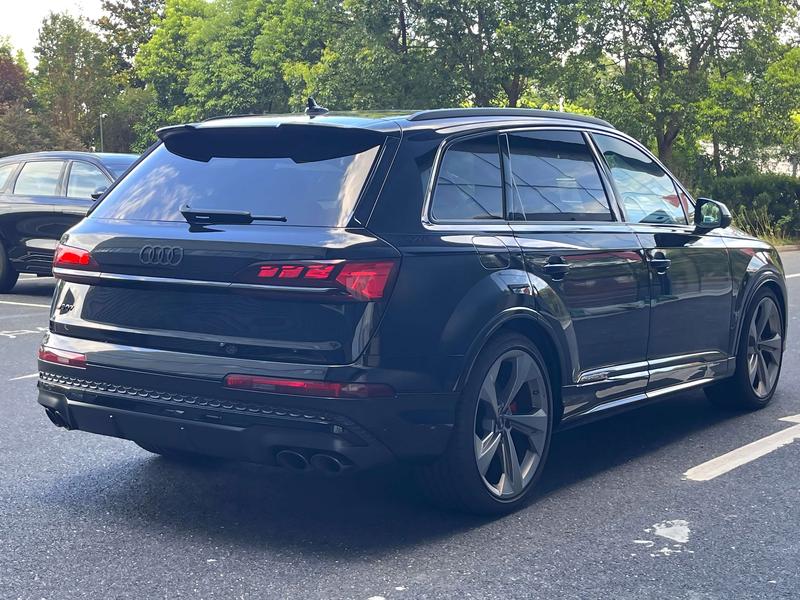 Audi SQ7, 2025 — фото 5 из 12