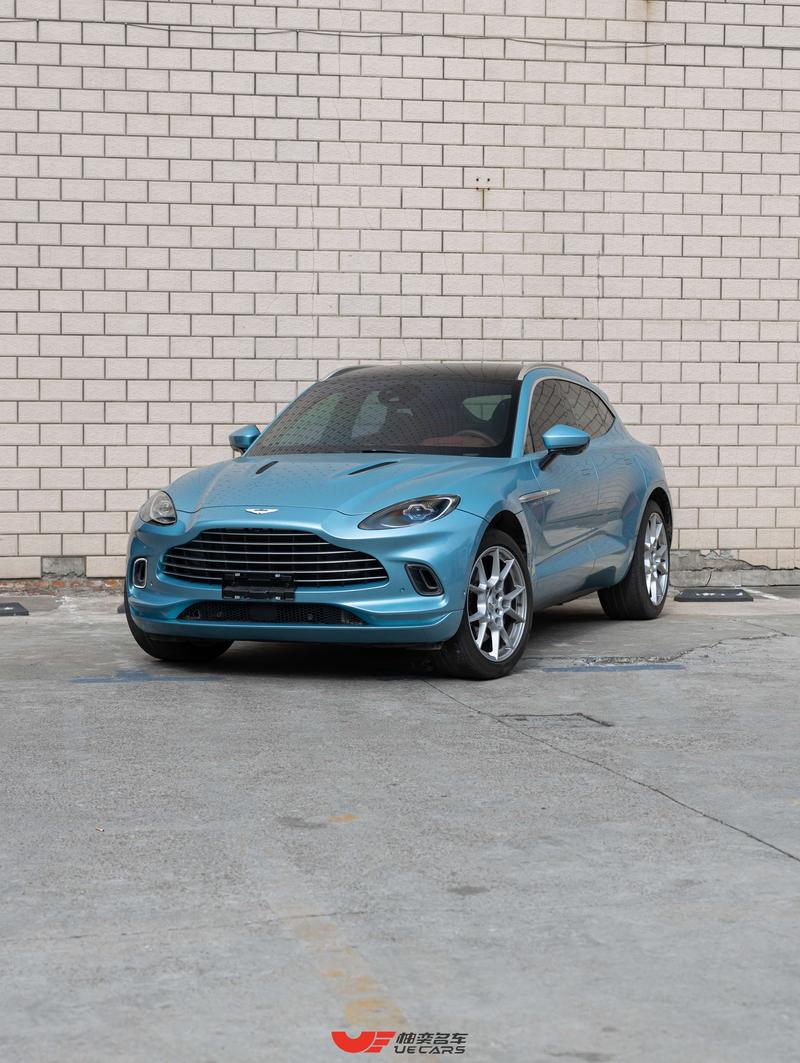 Aston Martin DBX, 2022 — купить в Смоленске под ключ