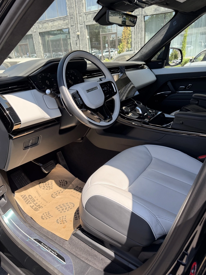 Land Rover Range Rover Sport, 2023 — фото 8 из 11