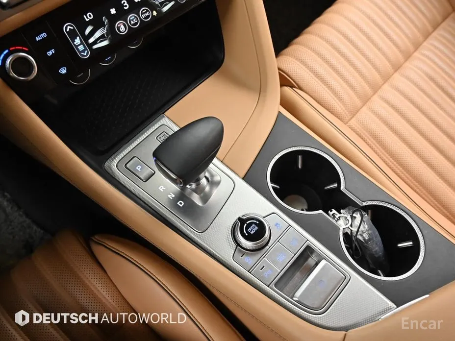 Genesis G70, 2023 — фото 9 из 12