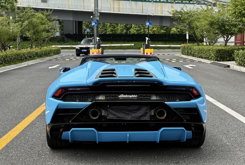 Lamborghini Huracán, 2021 — фото 5 из 12