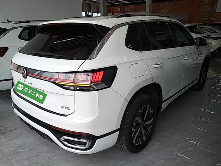 Volkswagen Tayron GTE Hybrid, 2024 — фото 7 из 9