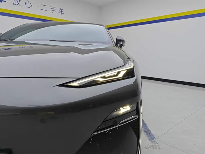 Geely Galaxy E8, 2024 — фото 5 из 9