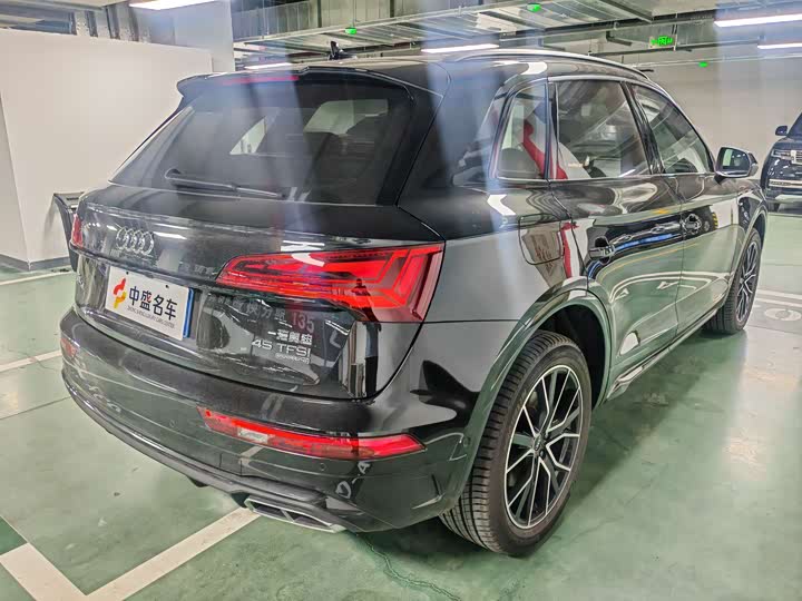 Audi Q5L, 2025 — фото 9 из 9
