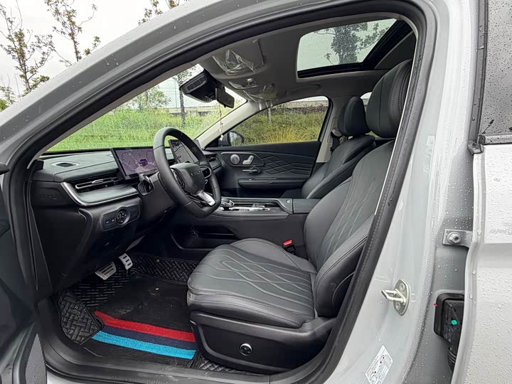 Chery Arrizo 8 Pro, 2025 — фото 8 из 9
